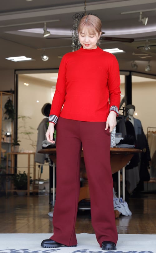 18-72352325 袖口にボーダーのカシミヤ混紡セーター 4カラー