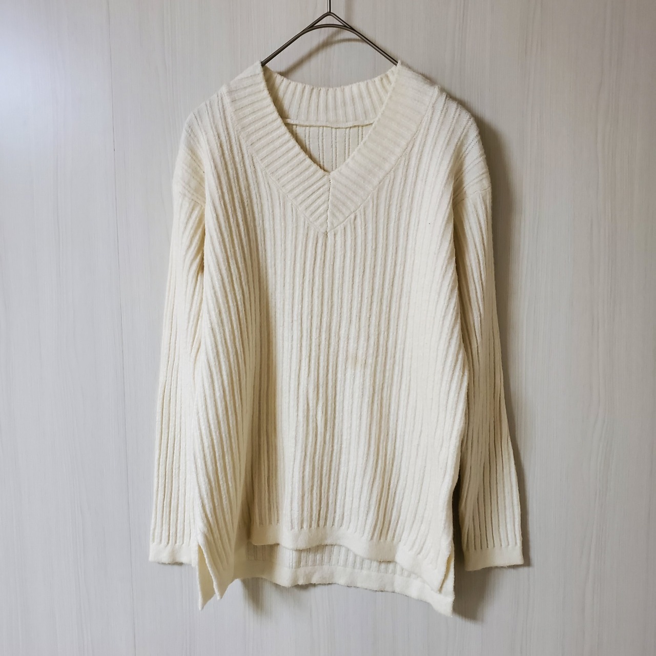 【USED】白カットソー　シンプル　セーター　柔らか素材