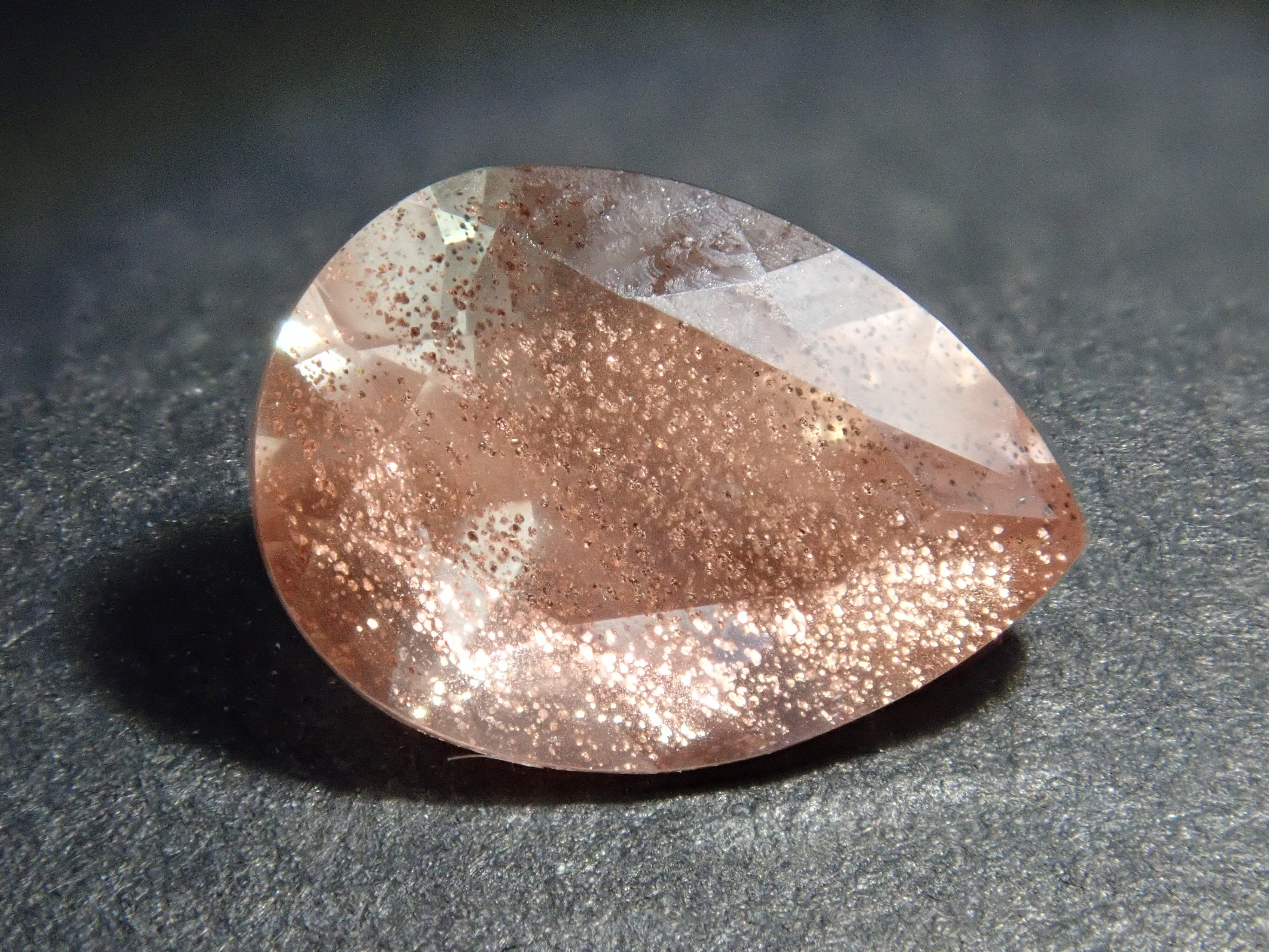オレゴン産オレゴンサンストーン 0.638ct