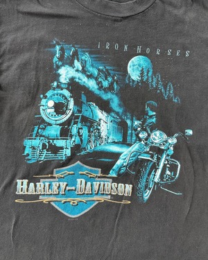-Harley Davidson- Vintage 00s M Print T-shirt made in USA
