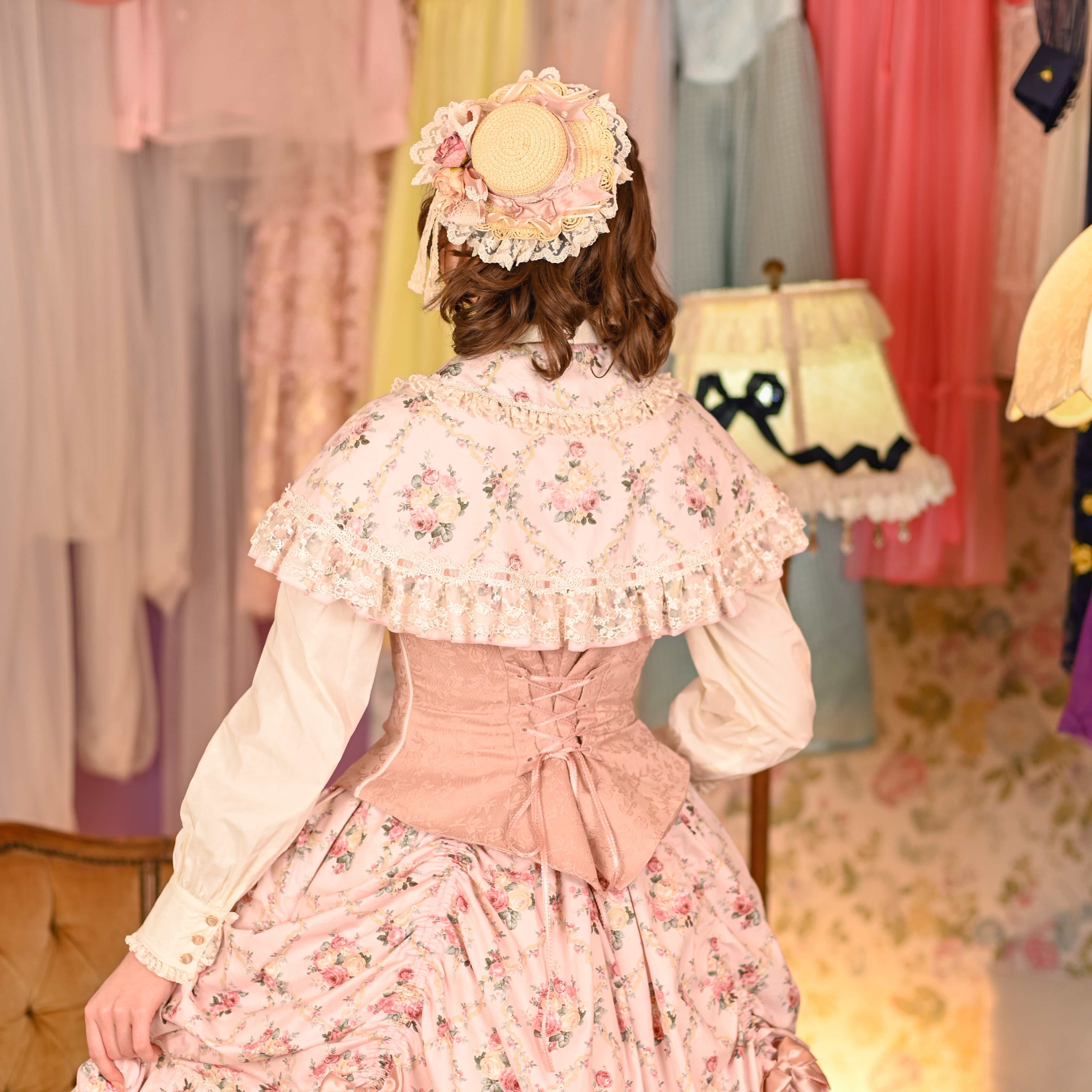 星箱works フローレンス・ブーケ ケープ Fashion Show】フローレンス・ブーケ ケープ | HoshibakoWorks