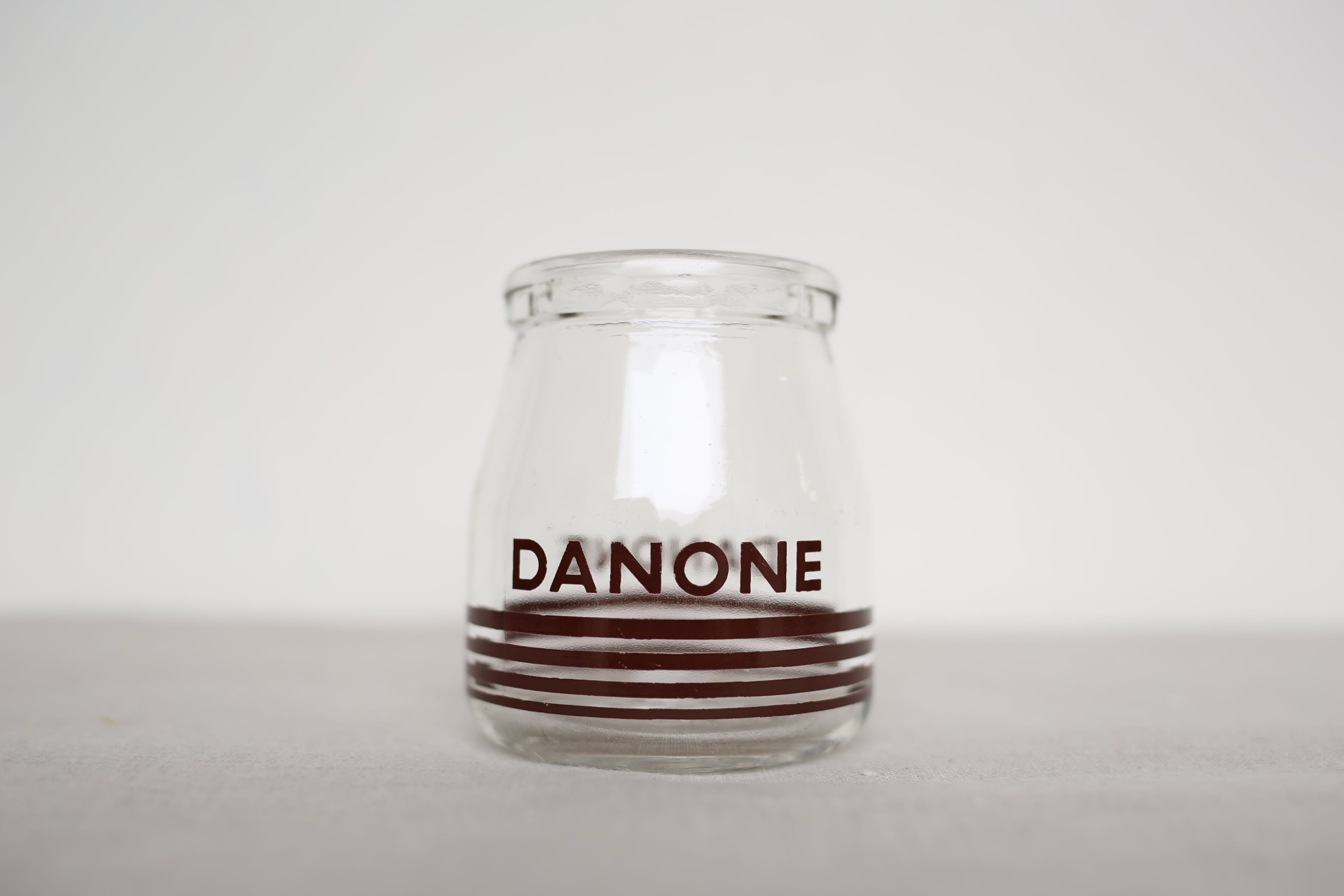 フランス アンティーク 『DANONE』 ガラスビン ヨーグルトポット(小) N
