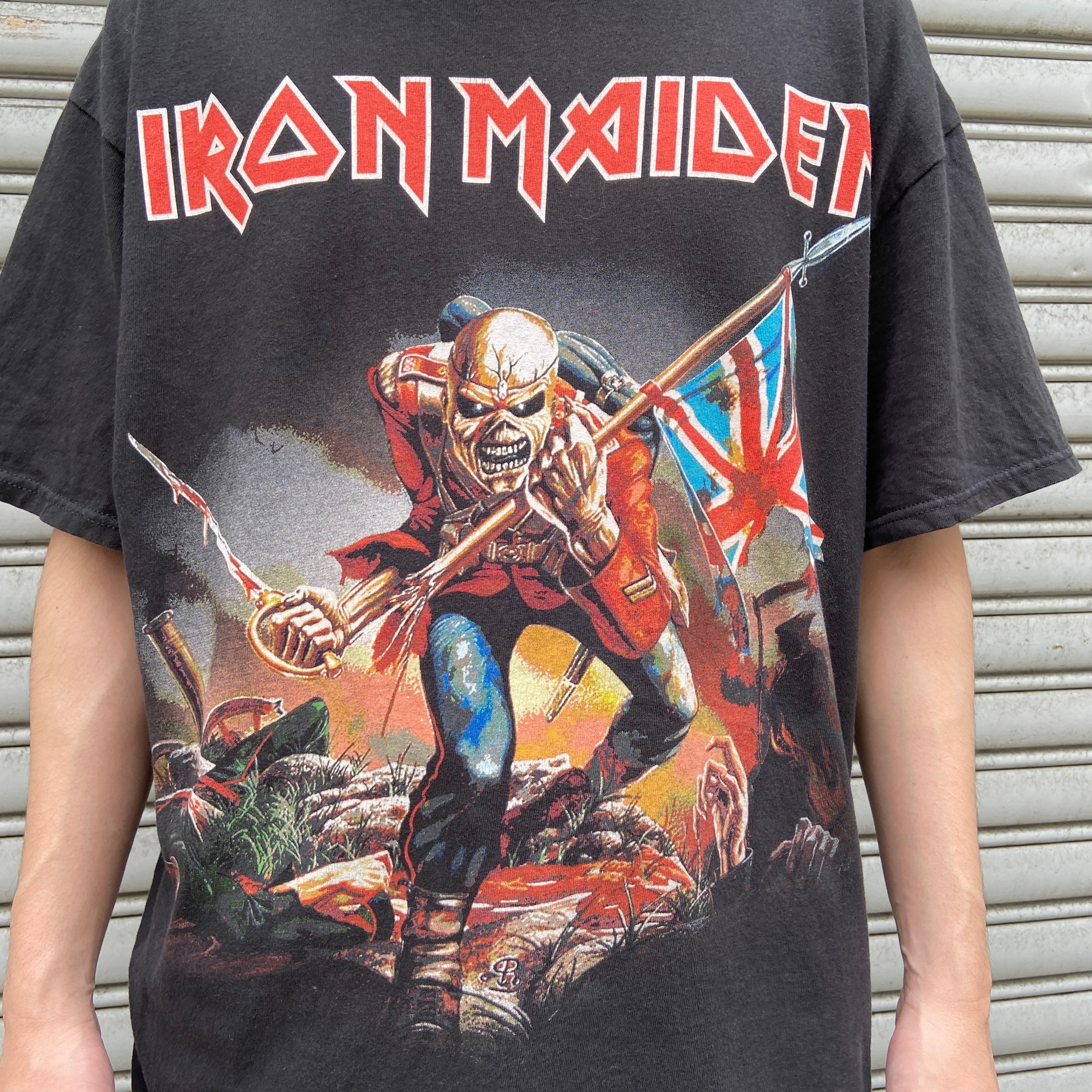 IRON MAIDEN アイアンメイデン バンドTシャツ プリントT 黒 XL IRON MAIDEN アイアンメイデン バンドTシャツ プリントT 黒 XL