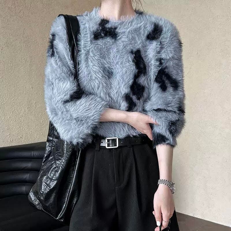 モダンプリントシャギーニット R00882