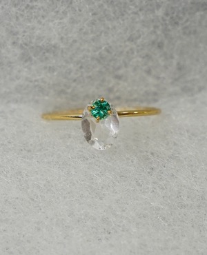 (SV)Thalatta stone ring Quartz×Emerald