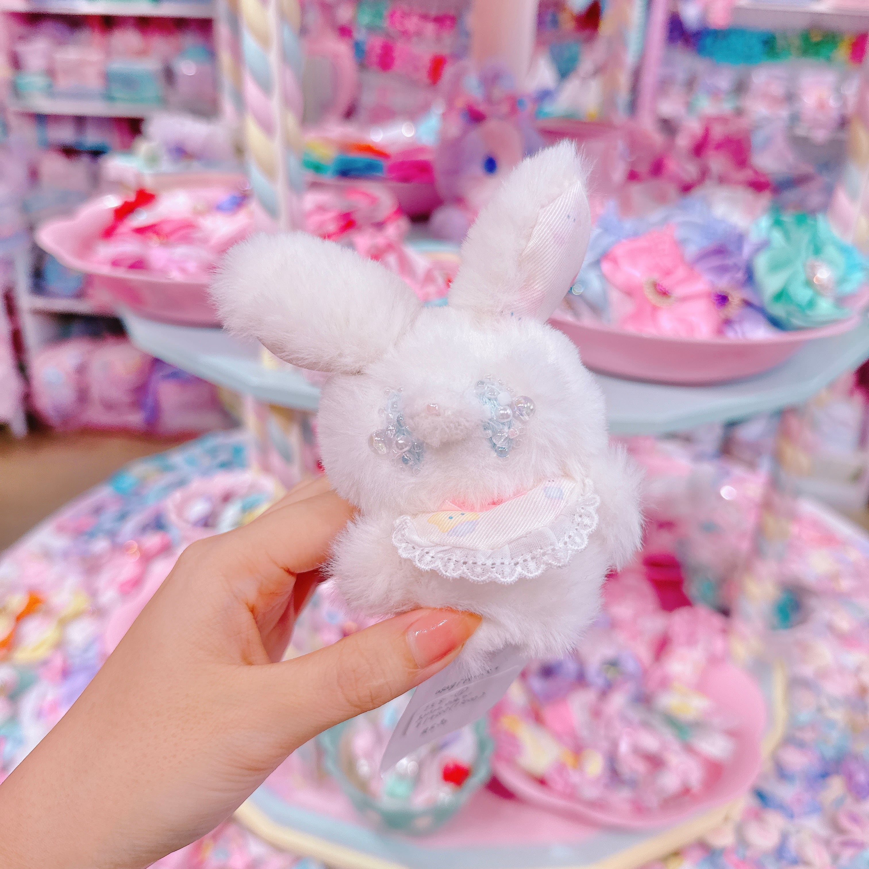 赤目♡羽ピンクうさぎちゃん♡三日月 J3)usagi planet | anirshop