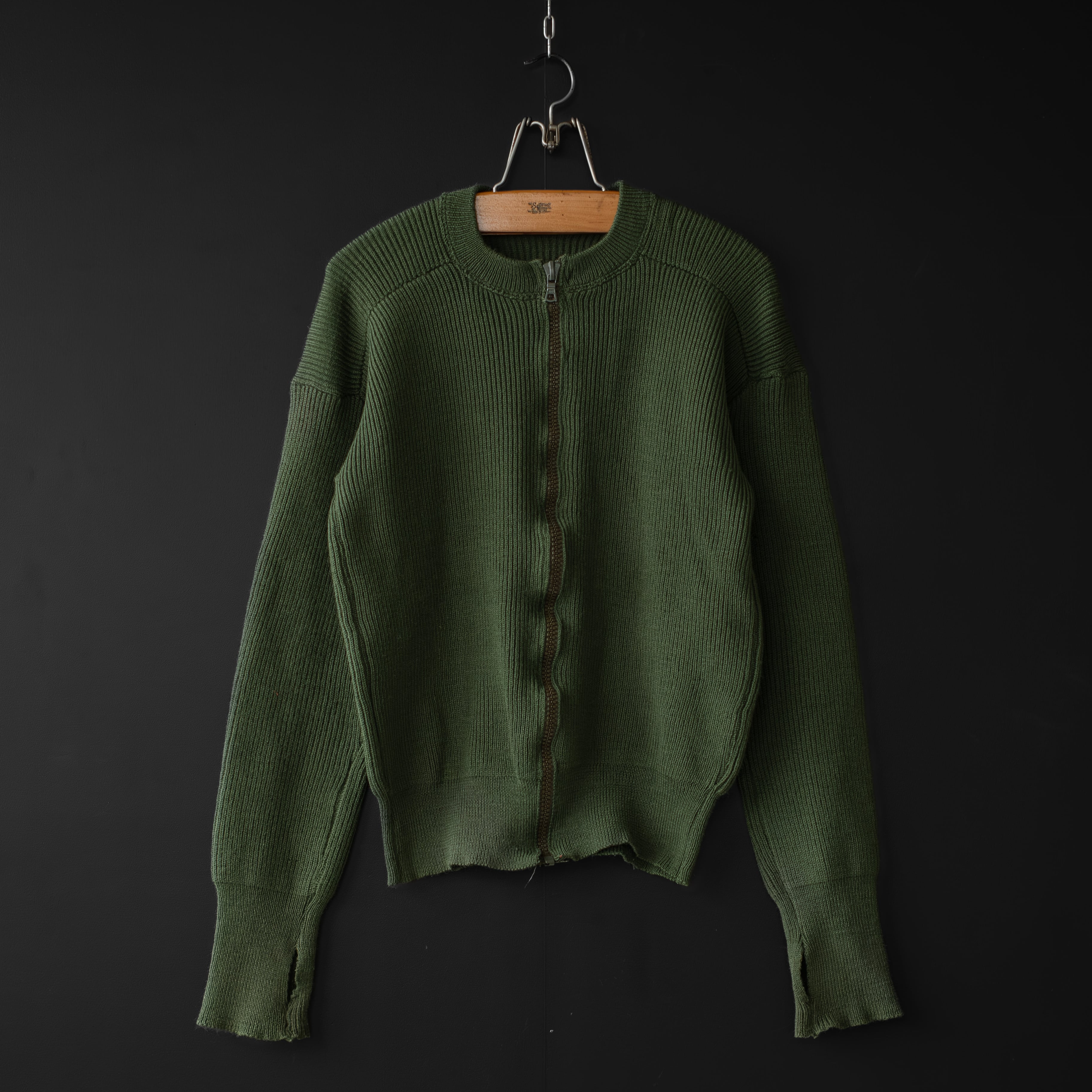 swedish military】 wool zip-up rib cardigan ① | dros dro