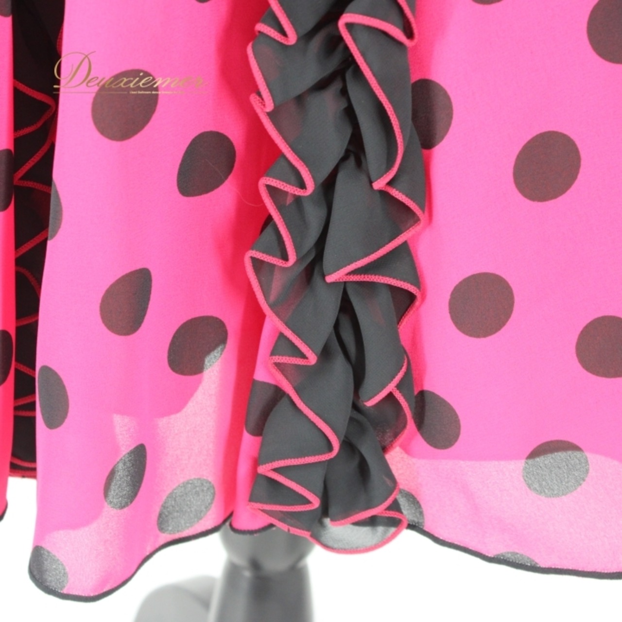 社交ダンス 衣装 スタンダード スカート レッスンウェア 女性用 レディース オールシーズン 黒 ピンク系 水玉 フリル ドット 練習着 マゼンダピンク ドット柄 レトロ かわいい スカート丈 練習用 衣装 ストレッチ 洗濯可 ポリエステル製