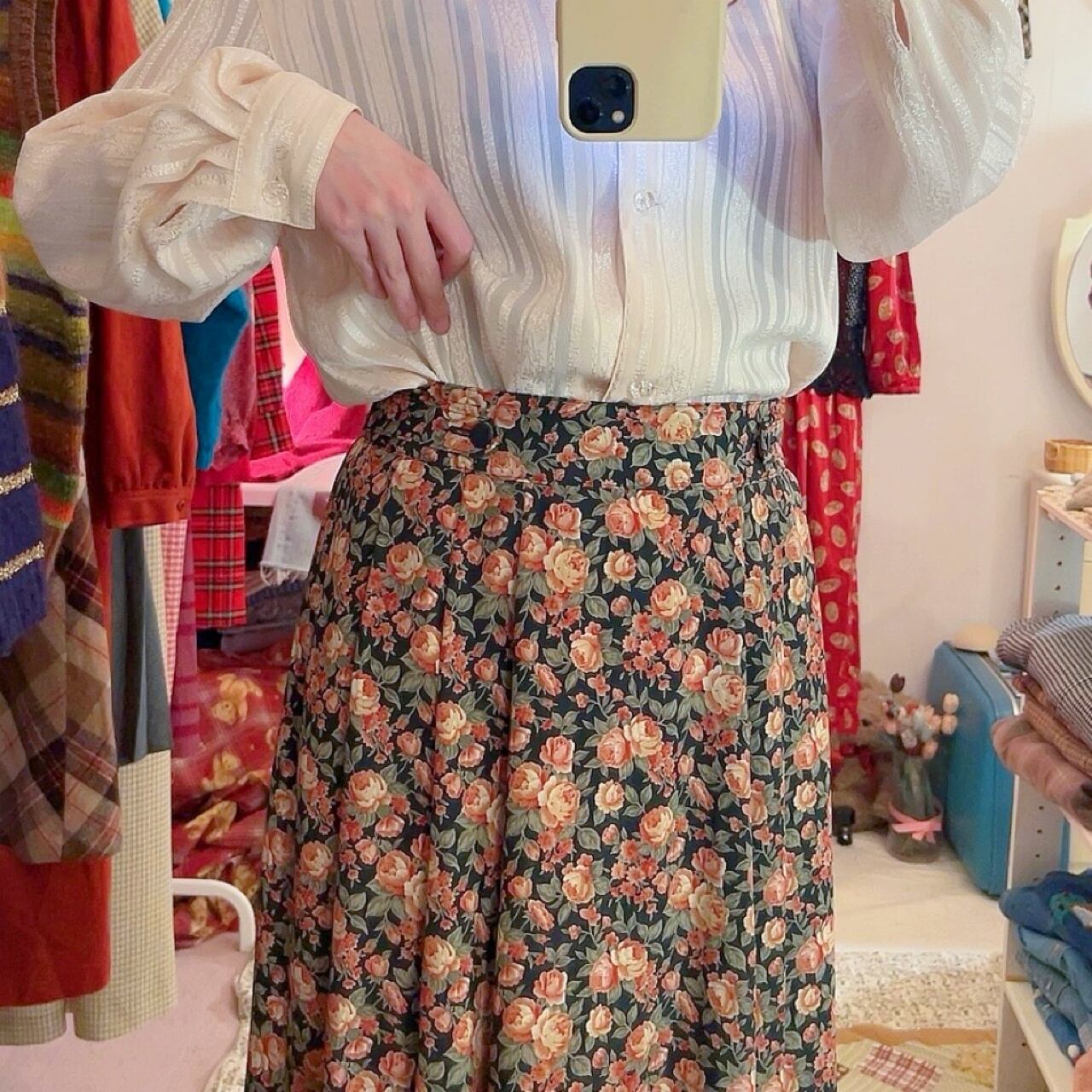 waist ribbon rose tuck flare skirt