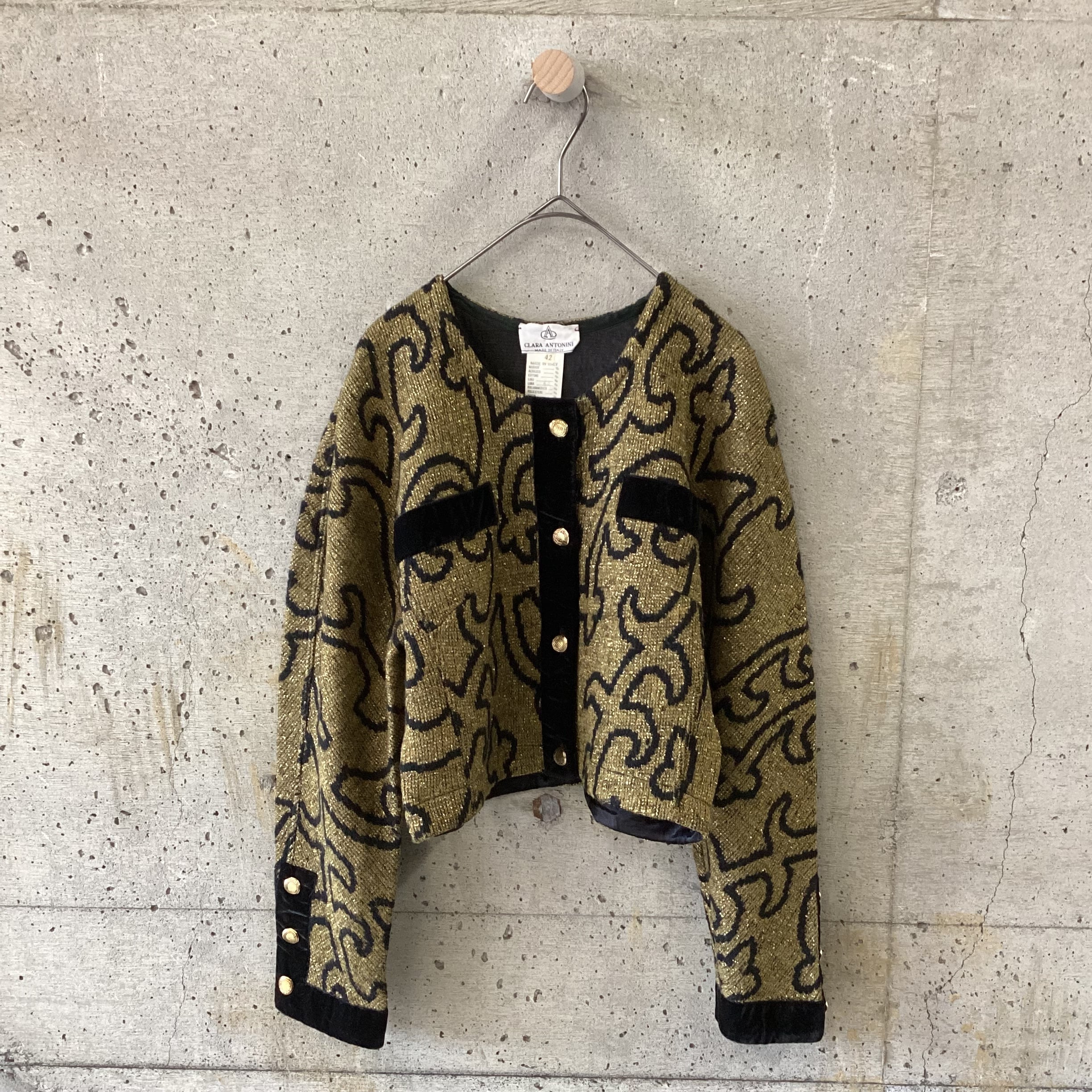 Gold short knit cardigan