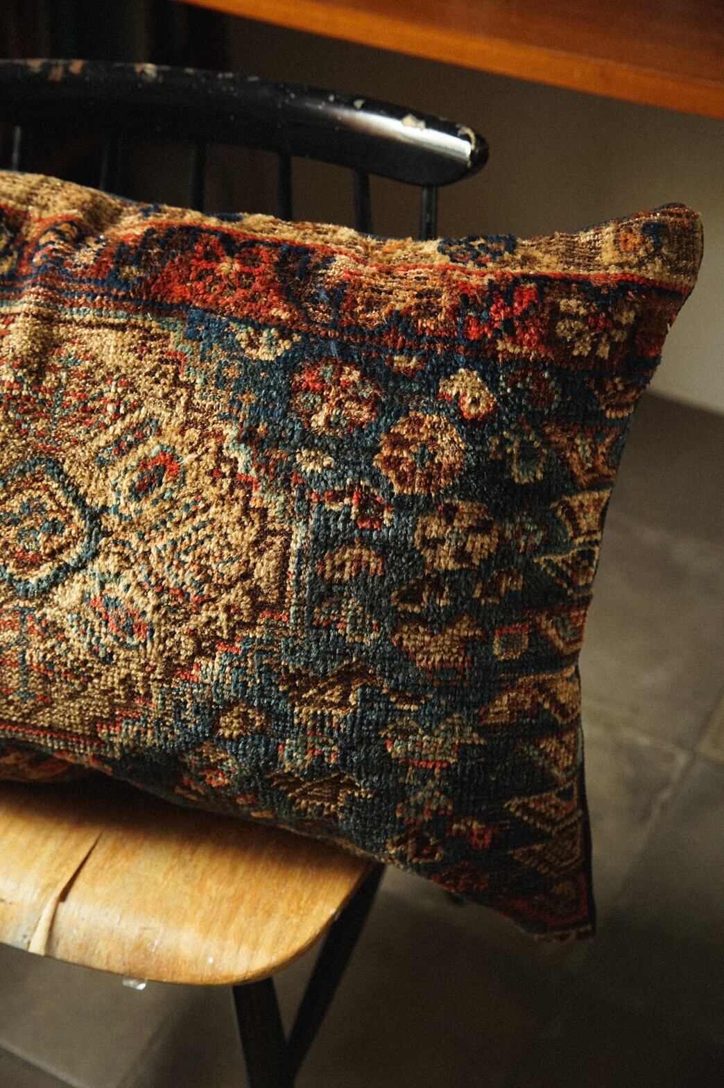332-Semi Antique khamseh cushion cover