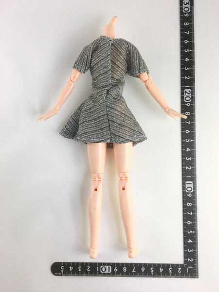 ドール服 1/6 女性用27 シルバーラメ ワンピース - 画像2