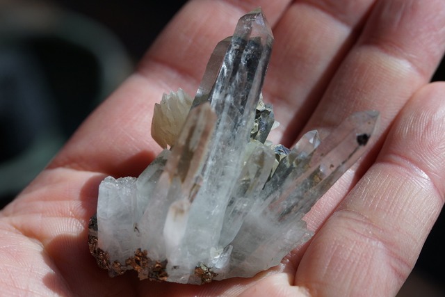 クォーツ/黄銅鉱/ガレナ Quartz/Chalcopyrite/Galena