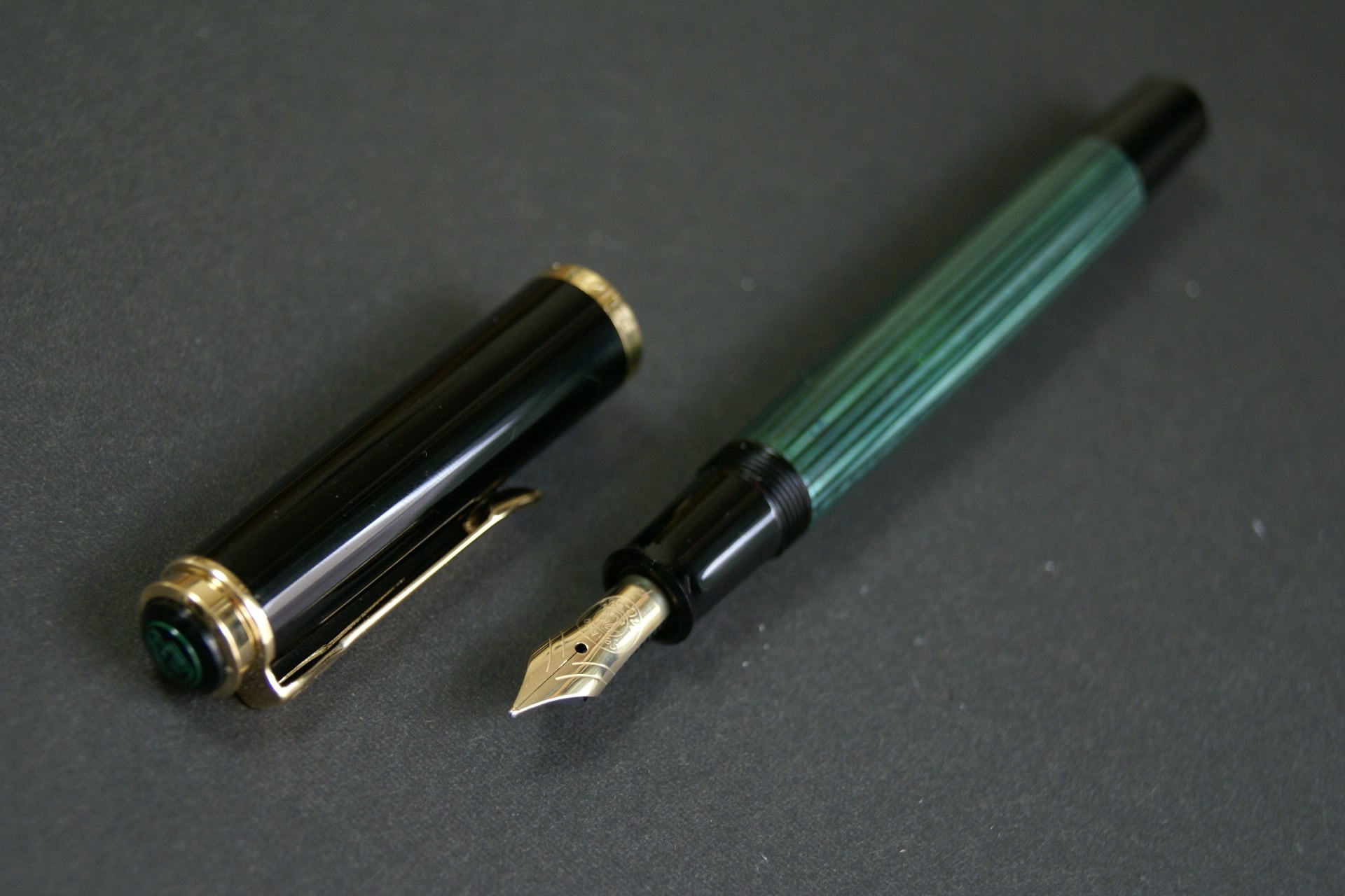 ペリカン #500 初期型 14C-EF 万年筆 デッドストック品 ペリカン #500初期型 14C-EF 万年筆 デッドストック品 詳細