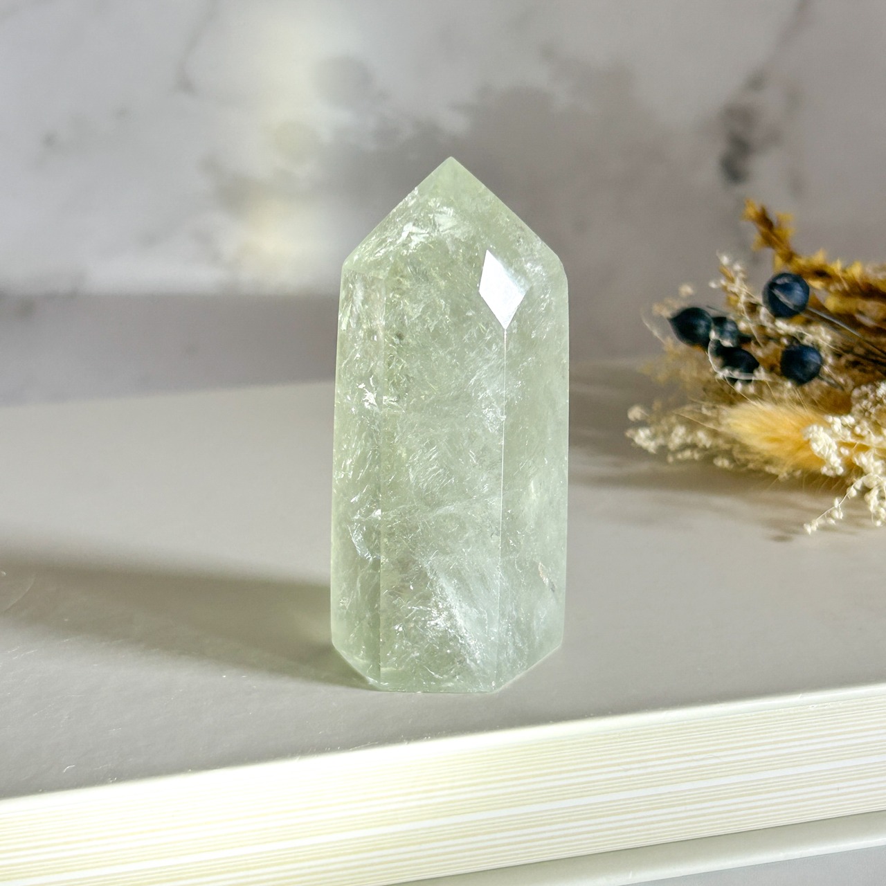 プラシオライトタワー(グリーンアメジスト)