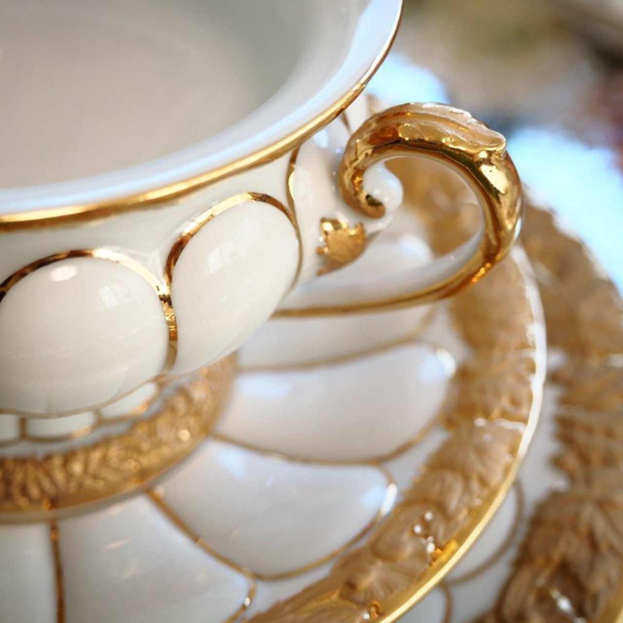 ☆マイセン☆1級品 プレート 花柄 ゴールドグランツ バラ 23cm  