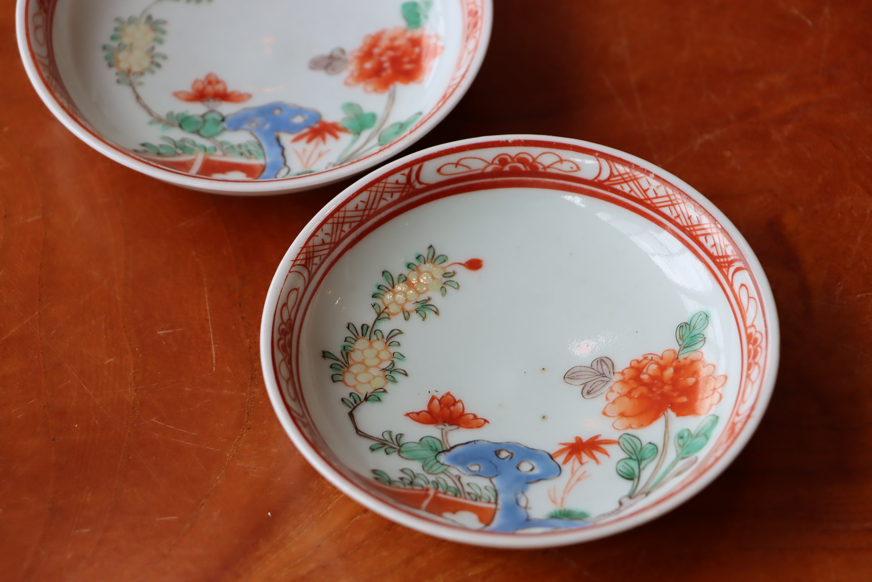 小皿 伊万里焼 花岩文 | (有)新原美術