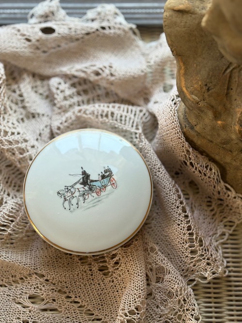 フランス Vintage Limoges アビランドリモージュ HAVILAND LIMOGES ボンボニエール 馬車 金彩 小物入れ インテリア 撮影小物