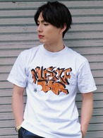 グラフィティTシャツ