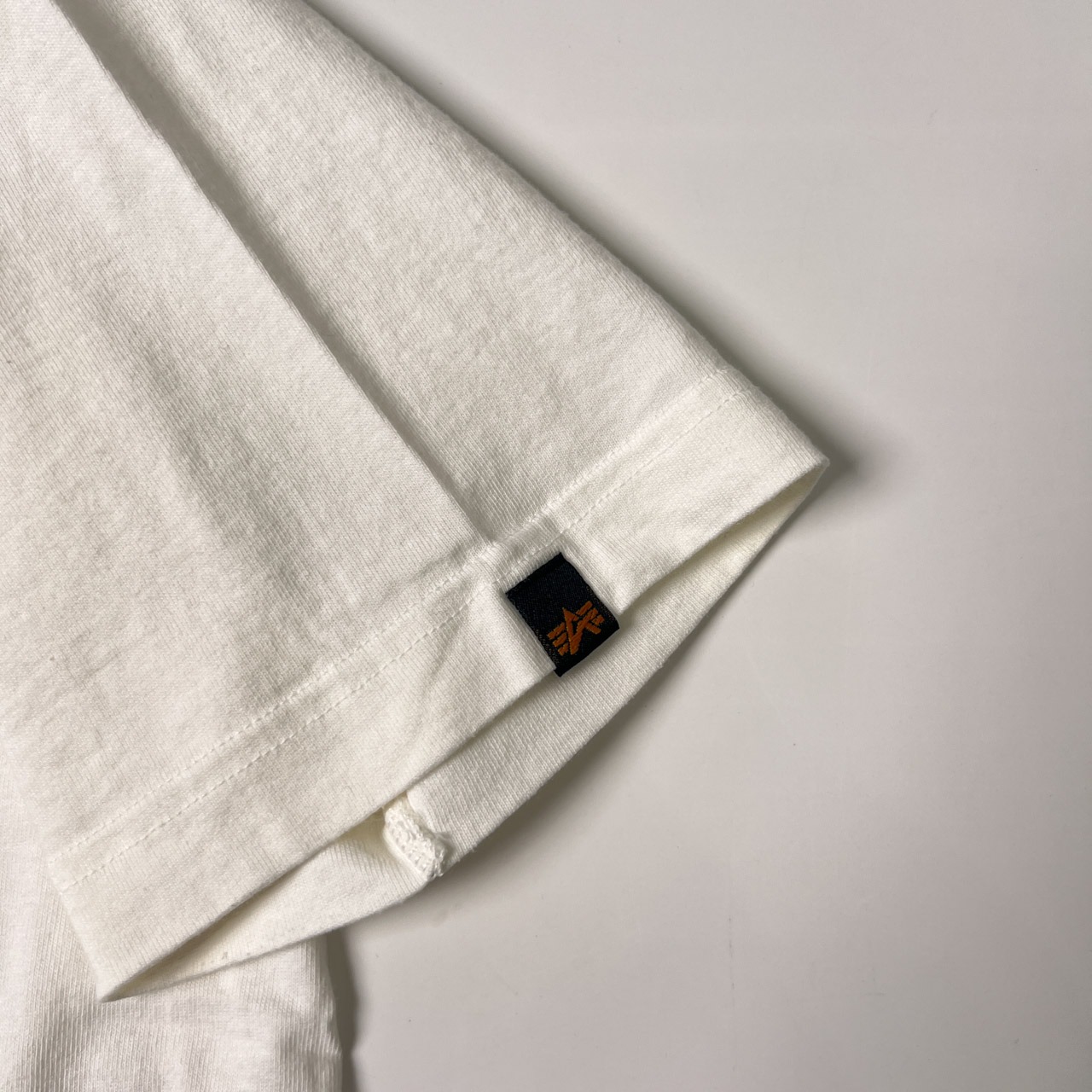 ALPHA INDUSTRIES アルファ カモフラデザイン 半袖Tシャツ L/ホワイト