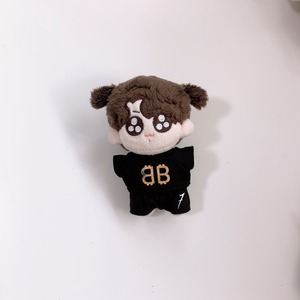 『ビーTShirt』ジョングク　グクトゥギ　グク　テヒョン　フレンズ　テテ　V　BTS　ぬい服　　洋服　着せ替え　ドール　人形　ぬいぐるみ服　ぬいぐるみ