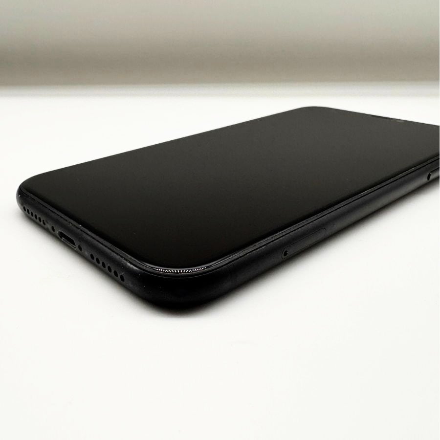 iPhoneXR 128GB ブラック アイフォン本体 SIMフリー SIMロック解除済み