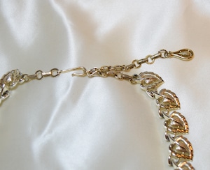 VINTAGE "CORO" white gold color necklace