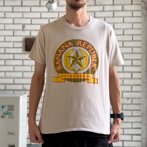 80’s BANANA REPUBLIC TEE