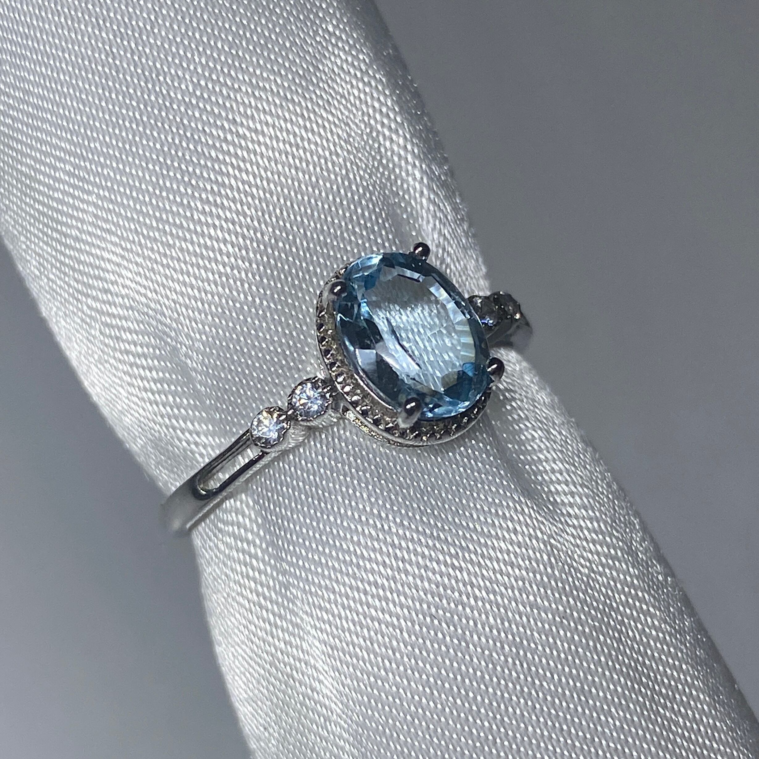 ブルートパーズ