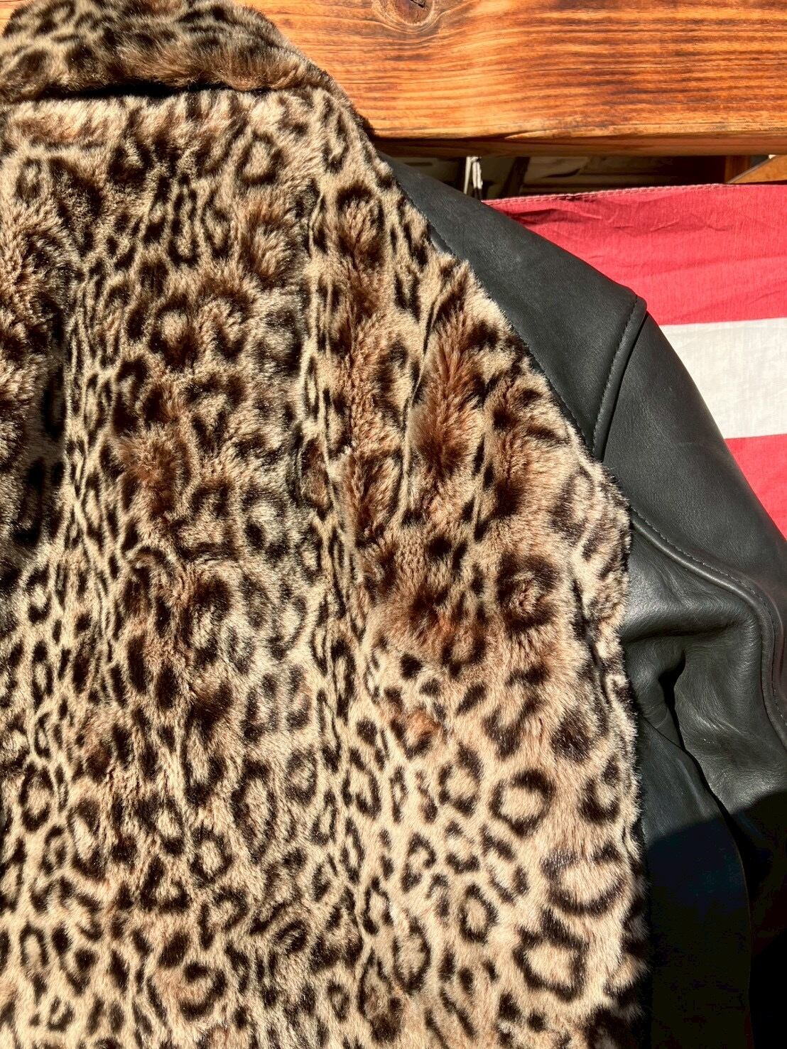 Vintage Leather Grizzly Jacket 再構築 熊ジャン オワジャン