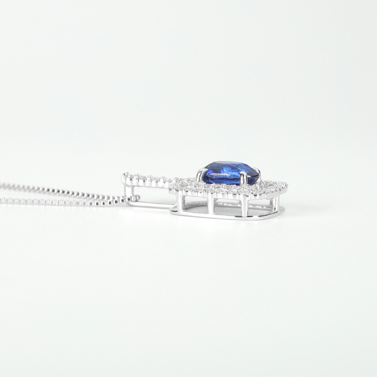 サファイア ネックレス pt900 / 1.140ct / DA 0.330ct
