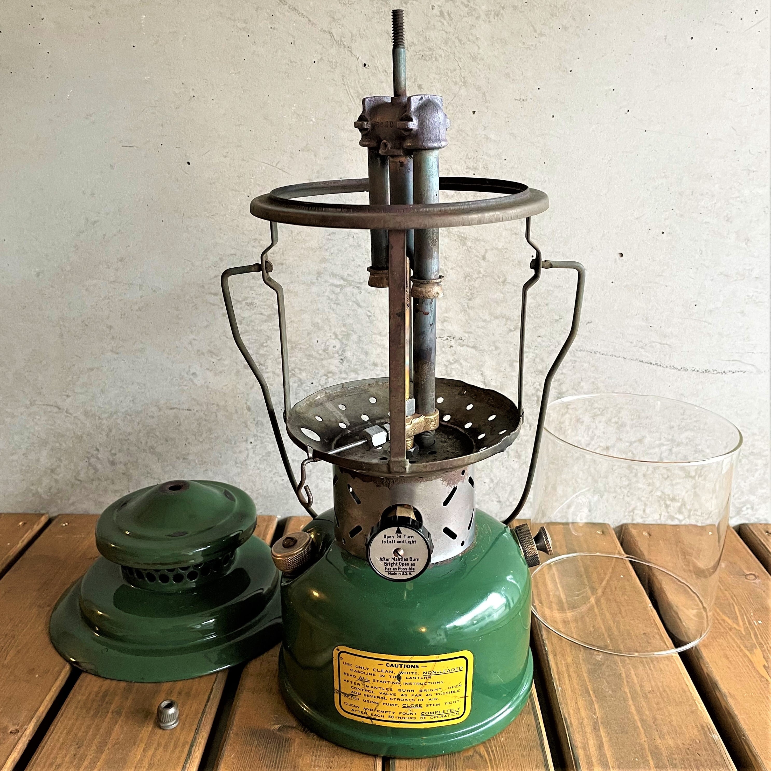 コールマン 220C 1945年5月製造 ビンテージ ツーマントル コールマン 220C 1945年5月製造 ビンテージ ツーマントル