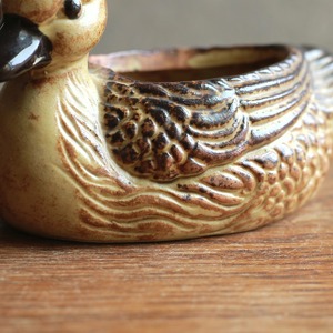 味わい深い、アヒルの小物入れ｜陶器のアヒル 小物入れ ヴィンテージ置物