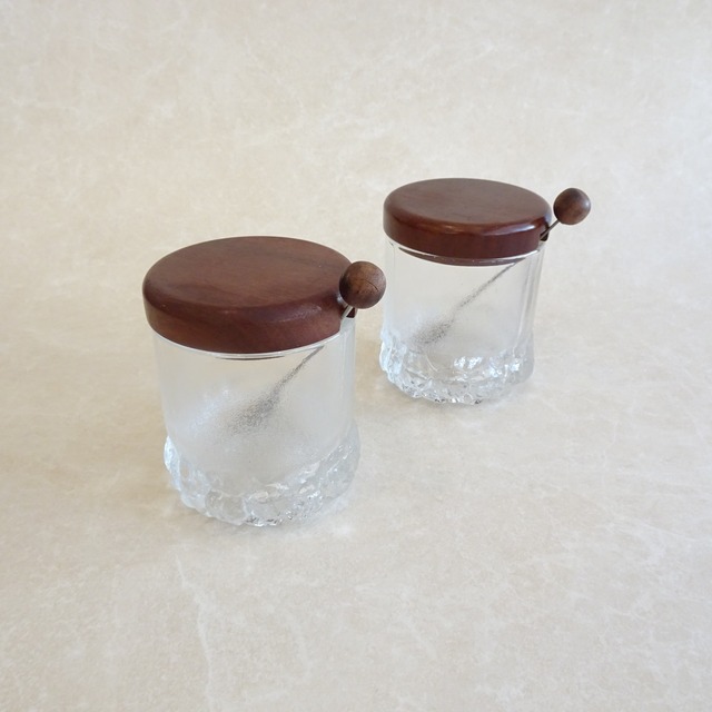 でこぼこのガラスシュガーポット2個セット