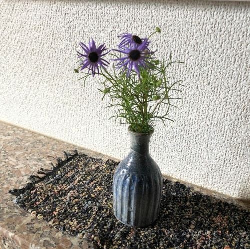 打ち出し　銀花瓶 燻し銀彩ミニ花瓶 | 笠間焼 あじさい工房