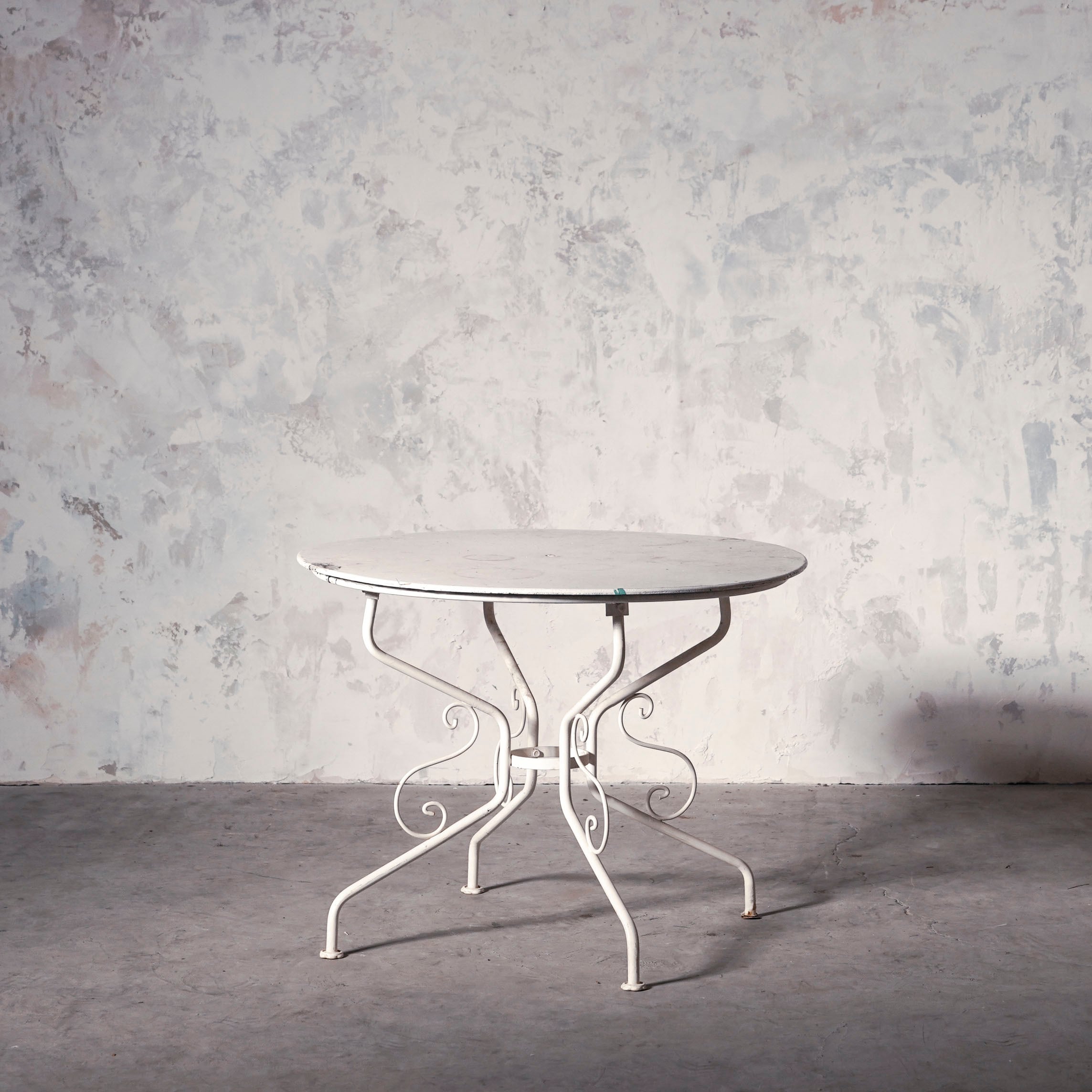 テーブル/ガーデニング/フレンチアイアンテーブル/ガーデンテーブル/ラウンドテーブル/空間装飾/ディスプレイ