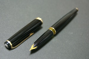 '60s　モンブラン マイスターシュテュック Ｎｏ １４　MONTBLANC MEISTERSTUCK No 14　（極細字）　18K　　　　　01029