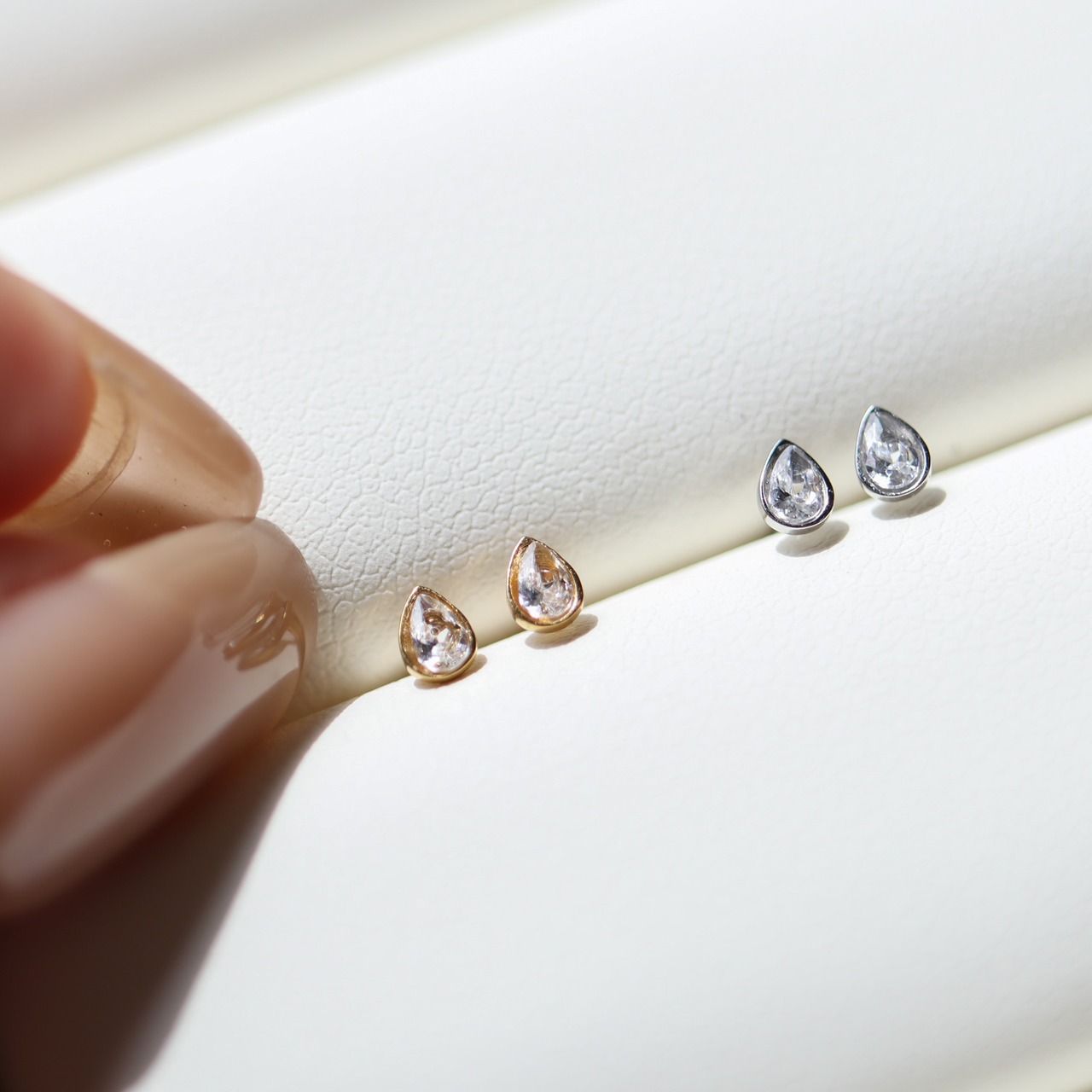 【極小】stainless mini cubic pierce SP396