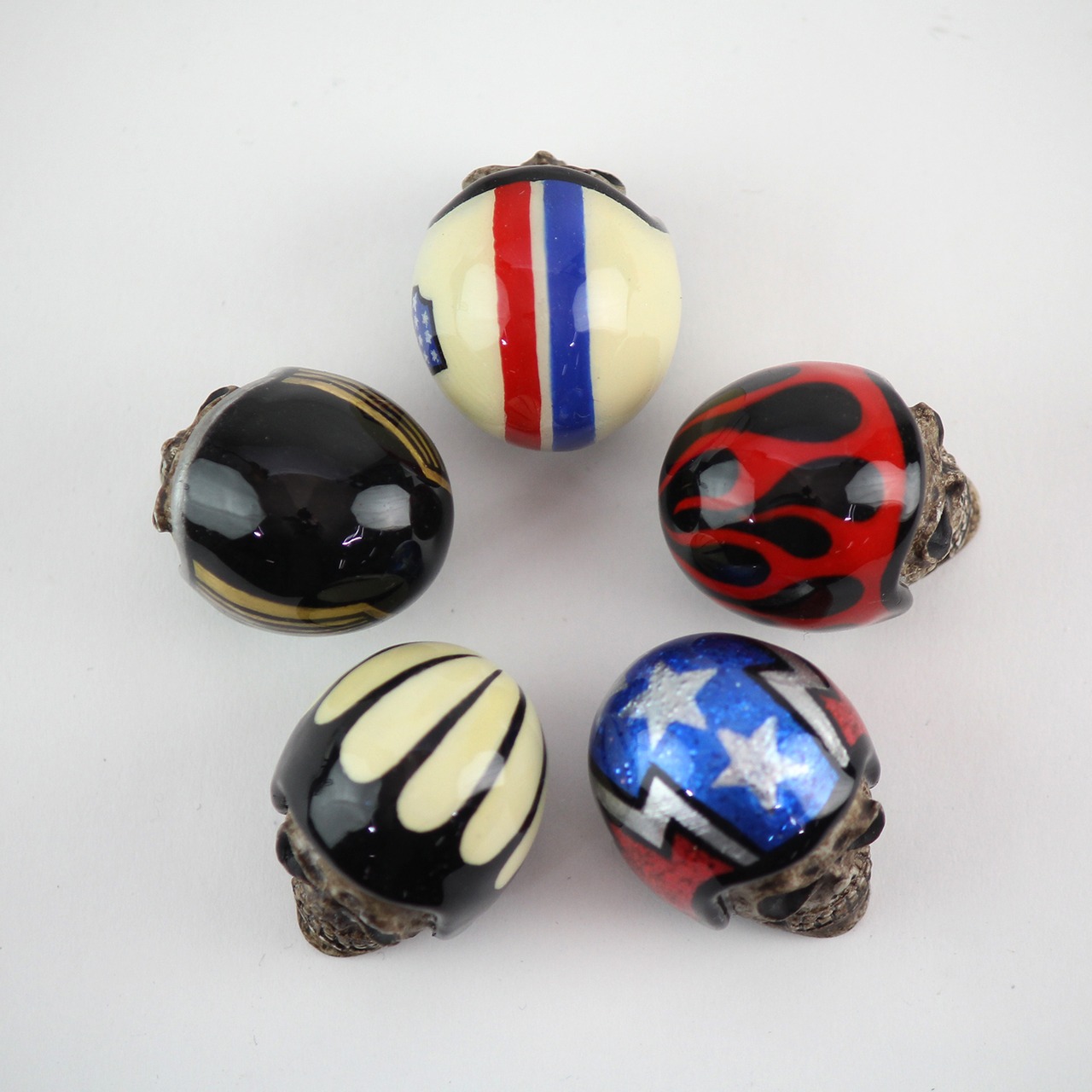 VINTAGE HELL'MET VALVE CAP /Scallop