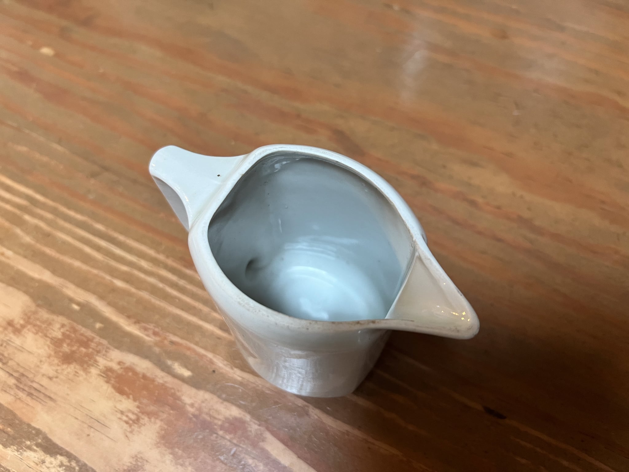 花柄がかわいい陶器の小さなピッチャー (小)フレンチアンティーク ブロカント