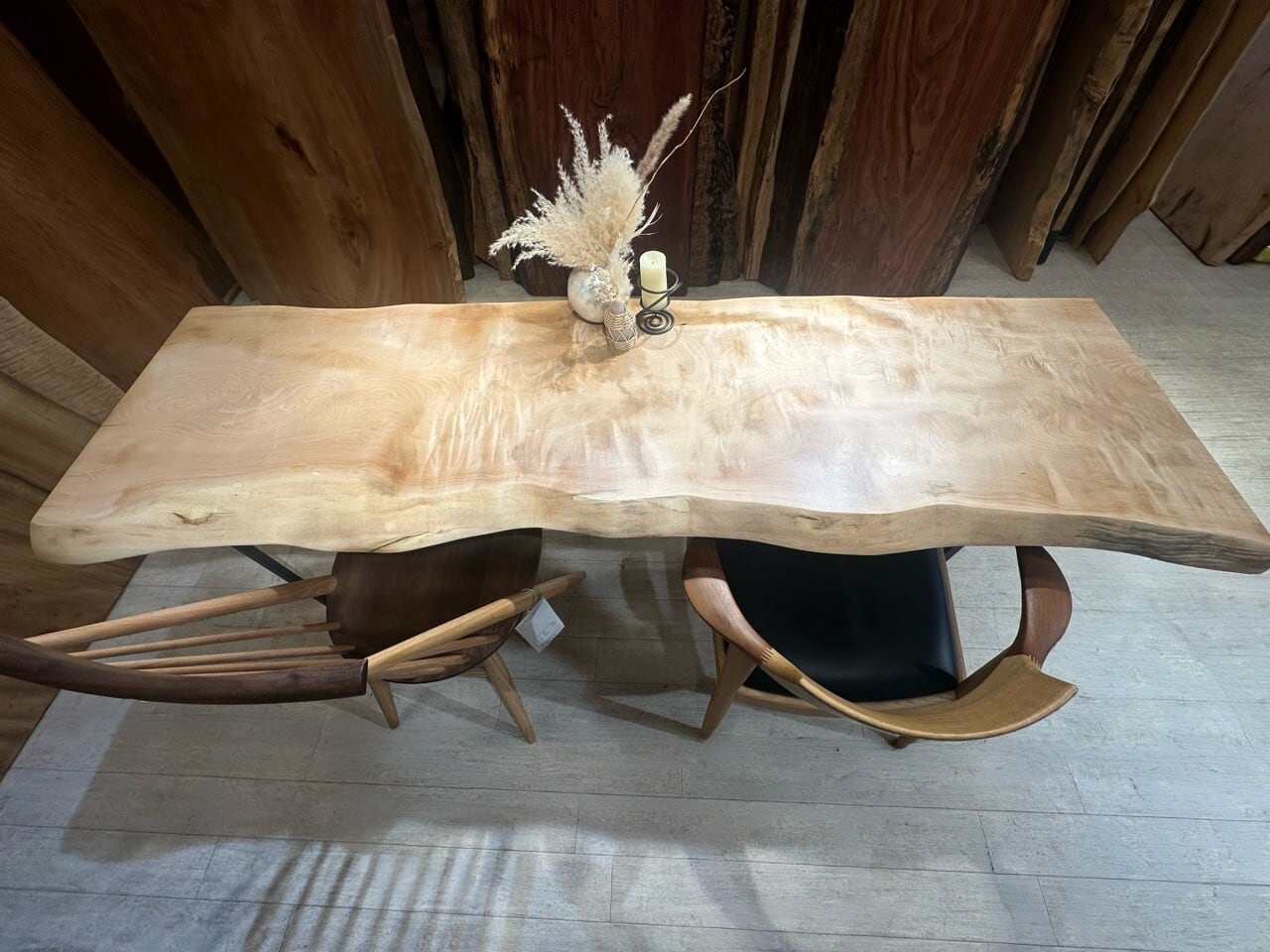 OUTLET】栃（トチ）_1950×570-500×45_新宿店_テーブル天板/一枚板 2200