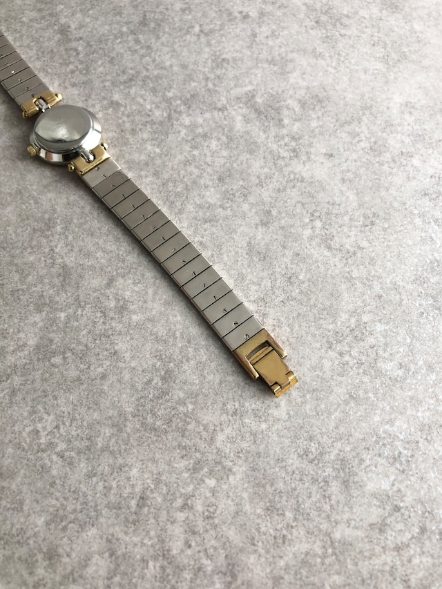 Christian Dior クリスチャン ディオール 腕時計 シルバー×ゴールド ロゴ ステンレススチール クォーツ 3025 vintage ヴィンテージ オールド ngmhnw