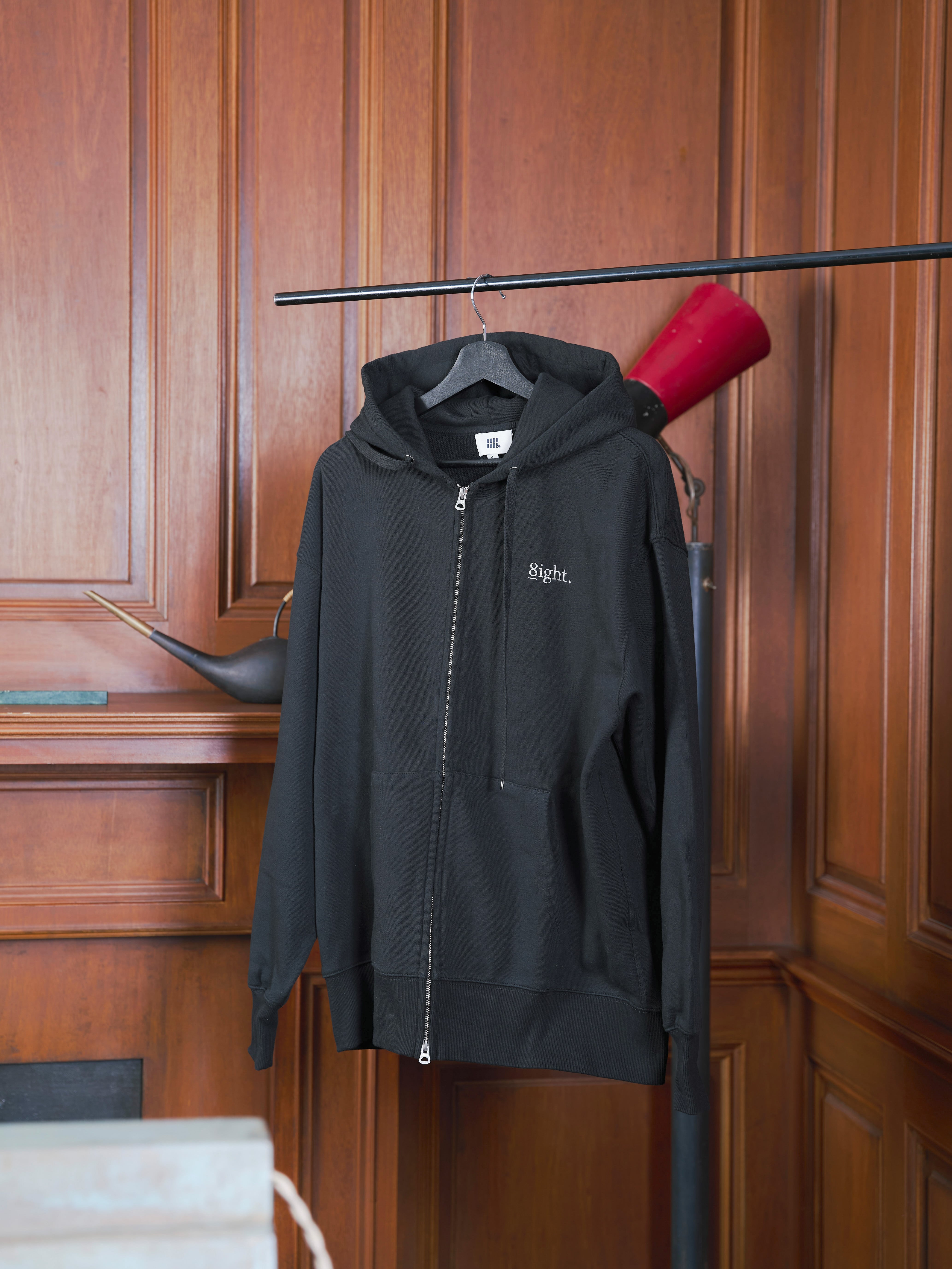 8ight. Zip Hoodie BLACK | 8ight.