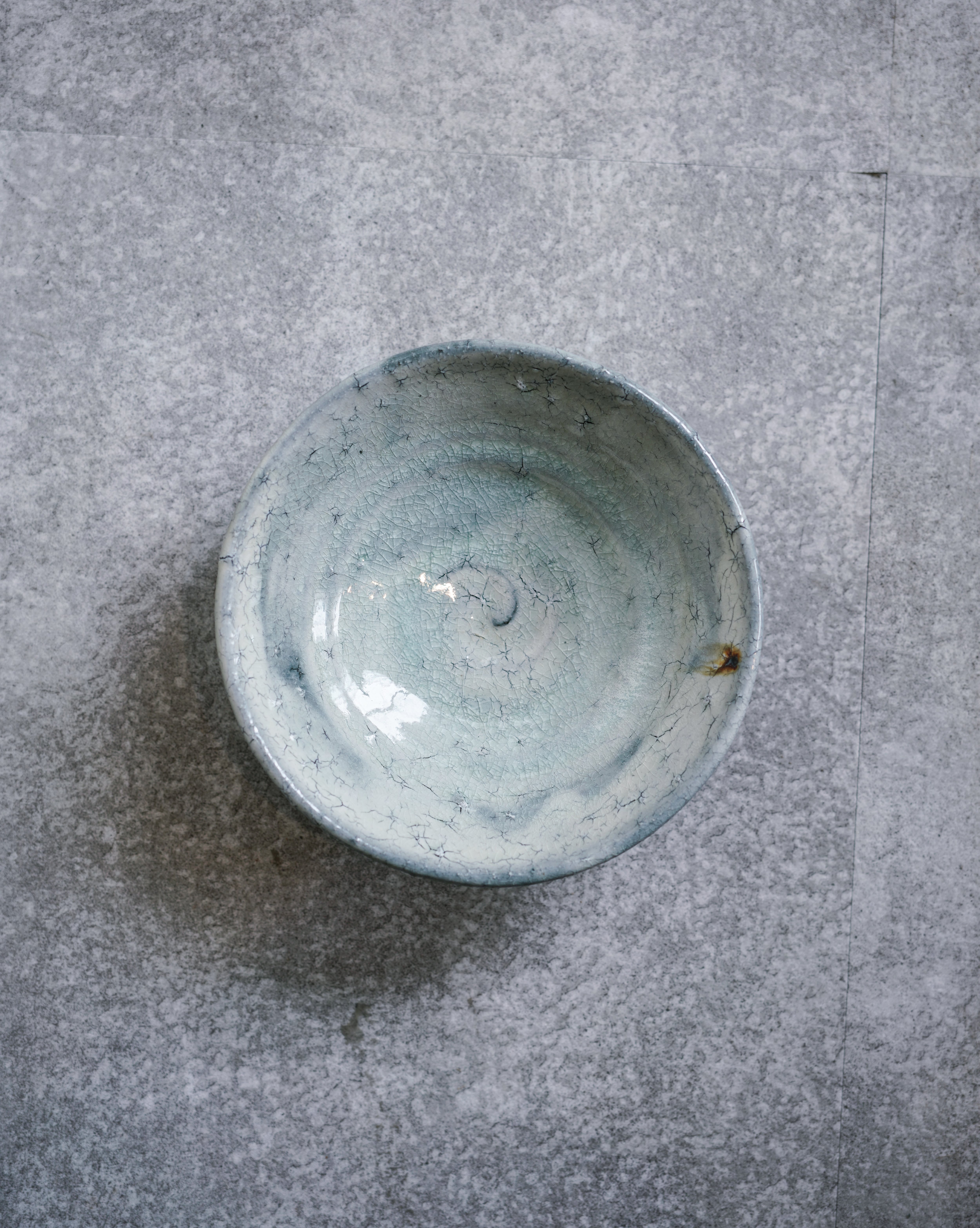 粉引平鉢 M / 平岡仁
