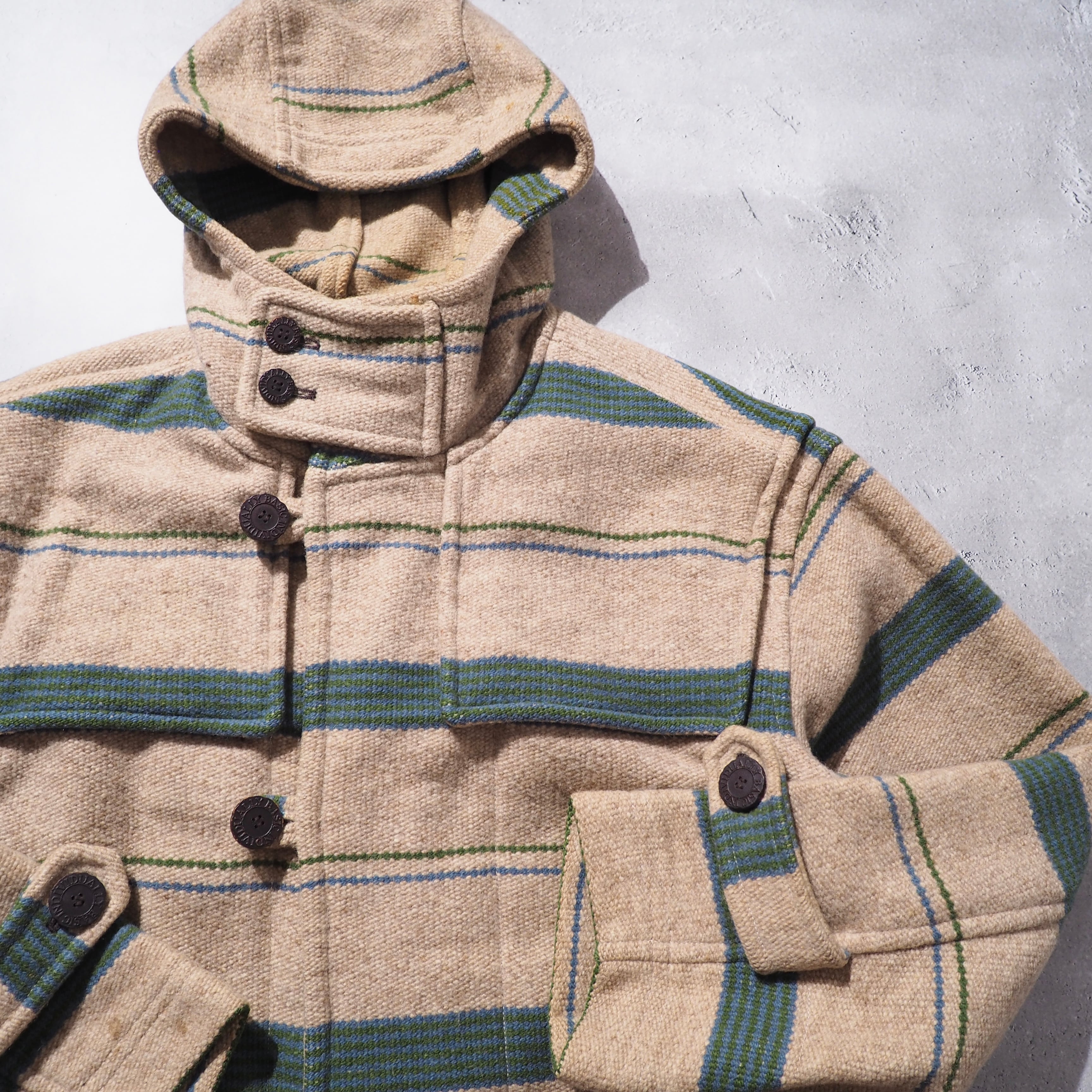 ” ixi:z ” green × light blue boarder line design vintage wool duffle coat