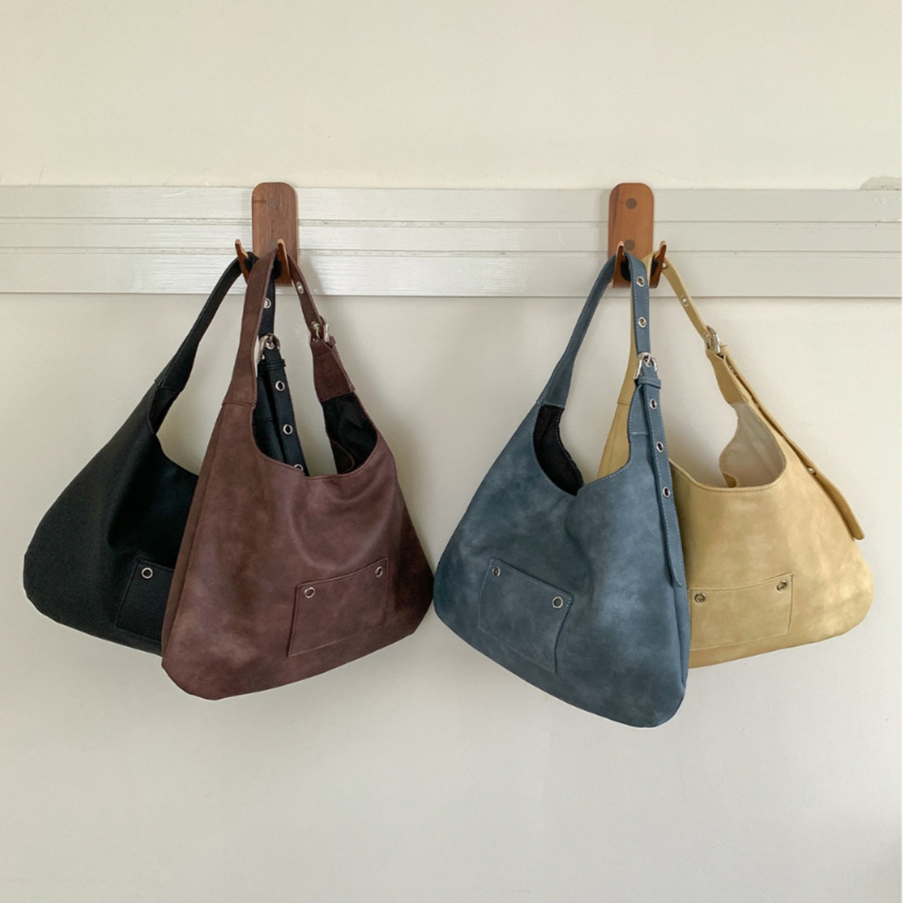 one-shoulder bag　J00232