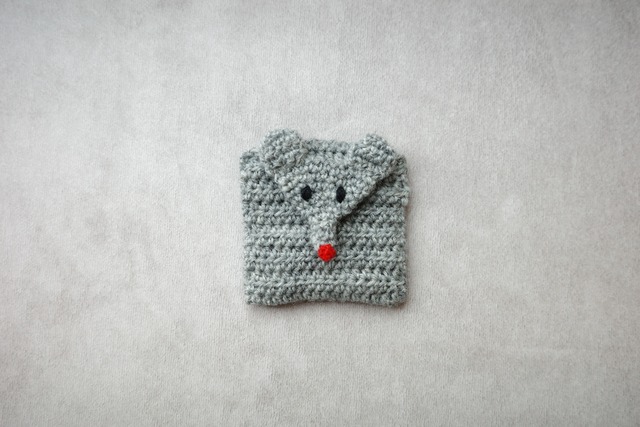 ねずみのミニミニましかくポーチ・グレー(7×7cm)
