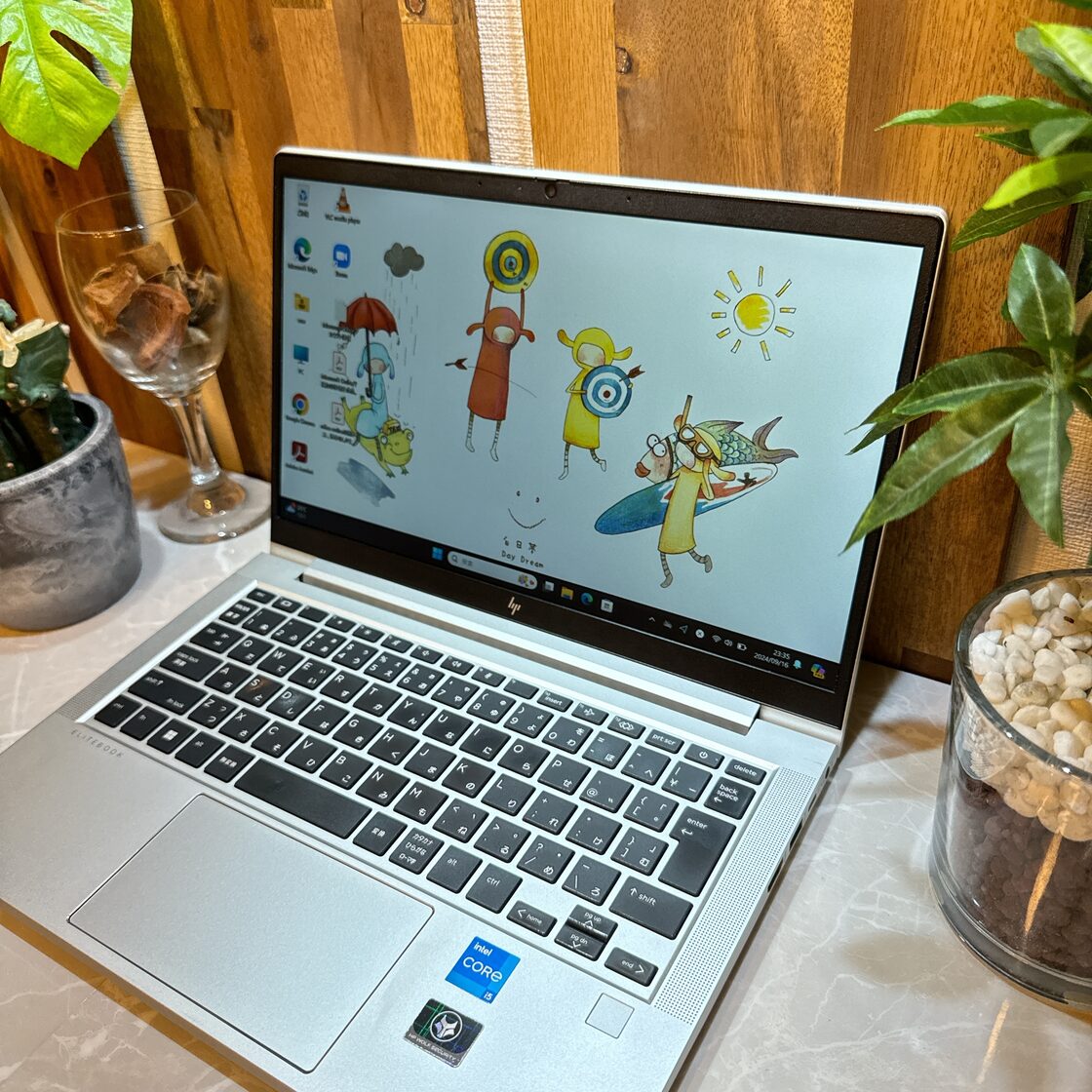 極美品】2021年式 HP Elitebook 630 G9 第12世代Core i5 / メモリ16GB 