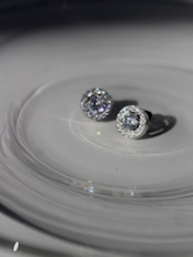 Halo zirconia pierce