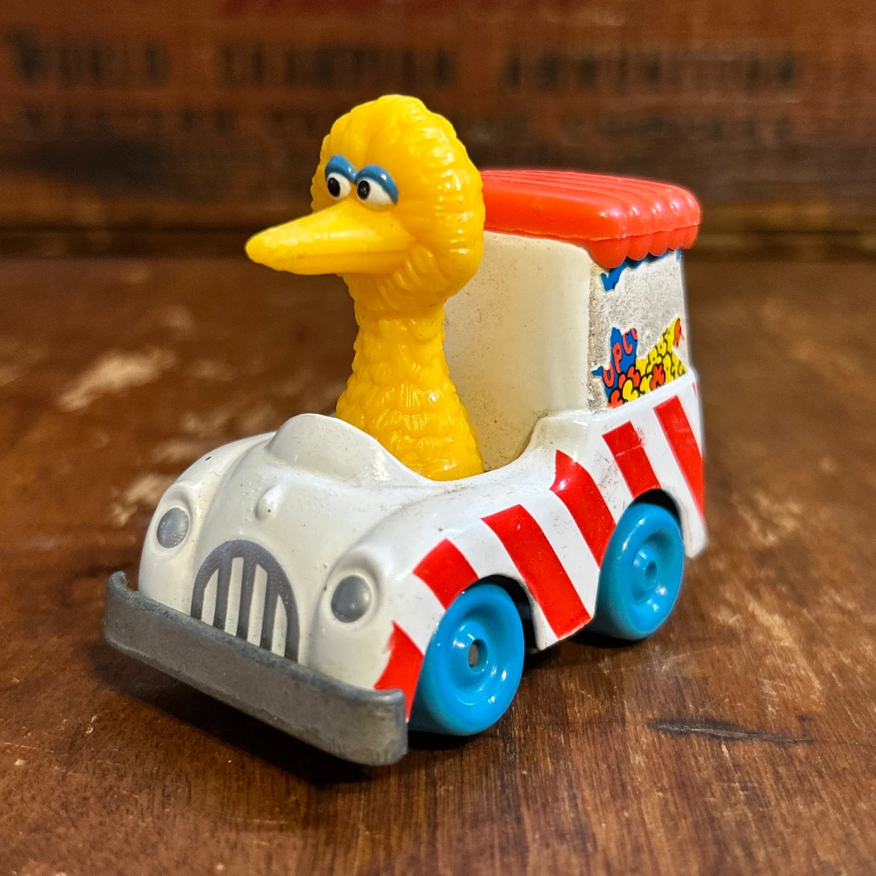 1980s アーニー ヴィンテージ ダイキャスト ミニカー PLAYSKOOL SESAME STREET Ernie Race Car #1 MD-29